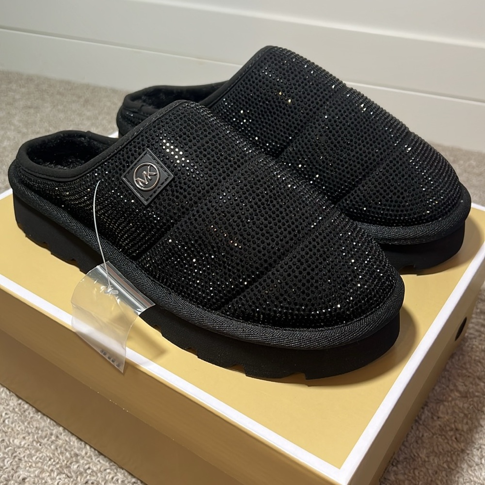 BNIB Michael Kors Women’s Winnie Slippers - Picture 3 of 10
